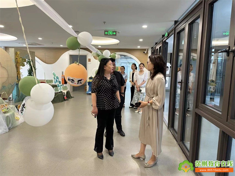 潜心深耕万项竟发 参观指导引领提升——泉山区机关幼儿园开学检查