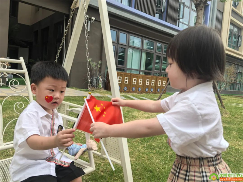 炽热爱国情——“托”现在，育未来——徐州幼专附属幼儿园玖玺园区托育院国庆节系列活动（二）