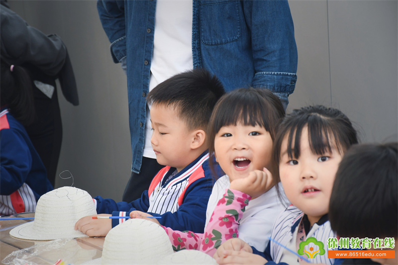 菁华幼儿园：奔跑于旷野 相拥于秋日