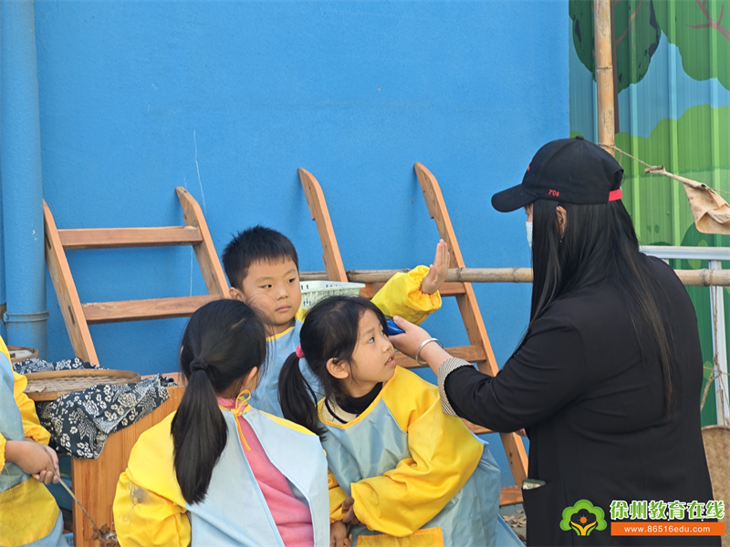 安全守护 学会说“不”——单集镇中心幼儿园防拐骗安全演练