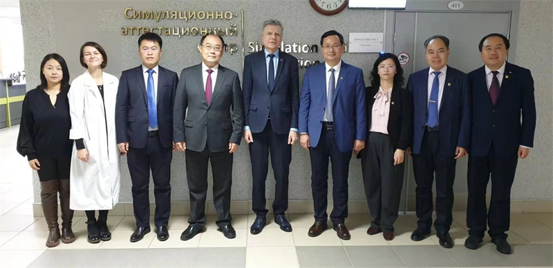 王鹏来书记应邀出席中国——白俄罗斯大学联盟成立仪式并进行校际交流