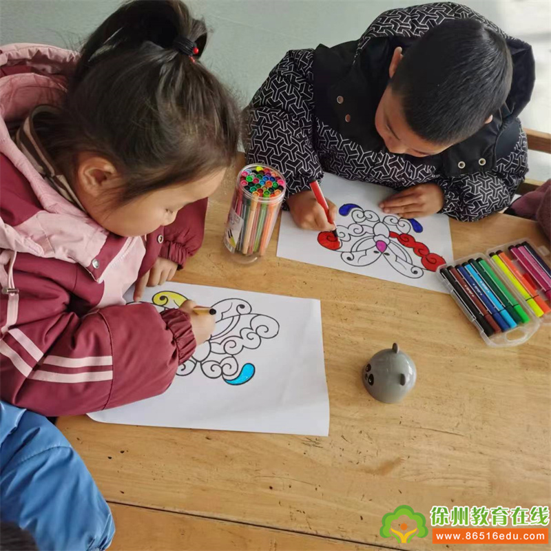 蝴蝶翩翩——单集镇黄集幼儿园中一班开展美术活动