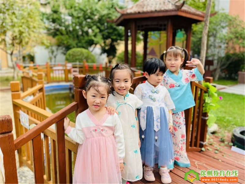 星光二幼：中秋月儿圆 祖国福绵长